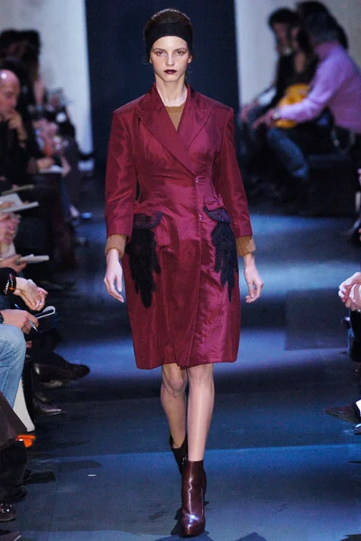 Look 28